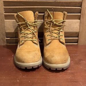 Timberland Kid’s Hiking Boots